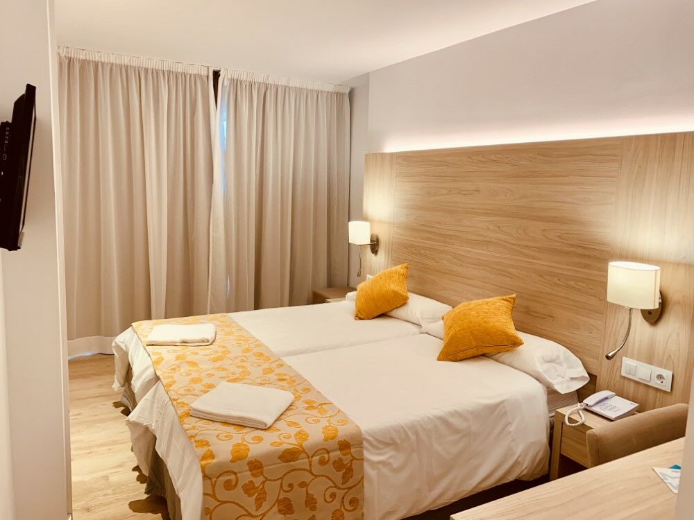 Hotel Ilusion Moreyo - Adults Only Кала-Бона Екстер'єр фото